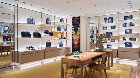 holt renfrew sherway louis vuitton|louis vuitton vancouver bc.